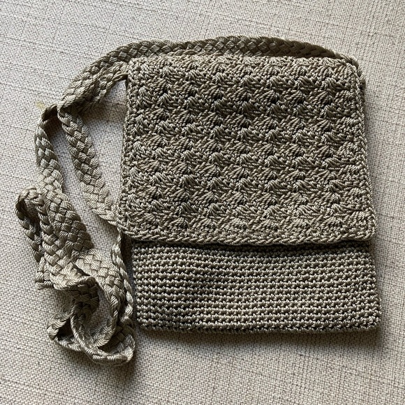 Crochet Crossbody Bag, Zipper Closure Sage Beige, Braided Strap, NWOT, Boho - Picture 1 of 6
